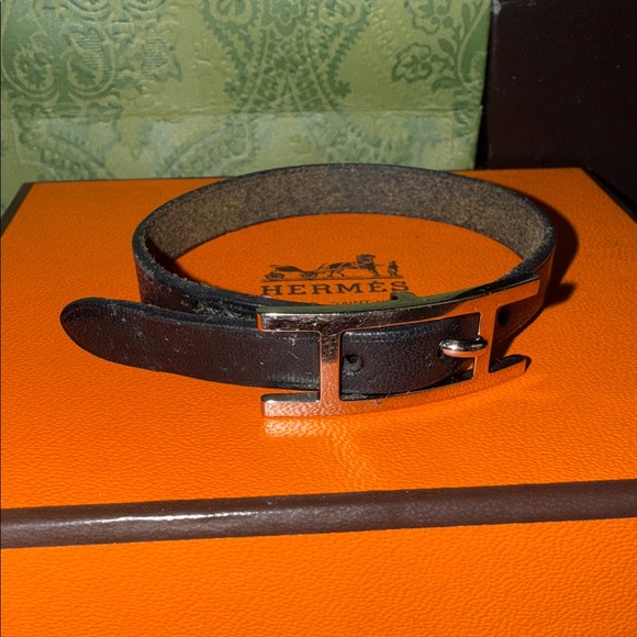 Hermes Black Leather Bracelet - Picture 2 of 12